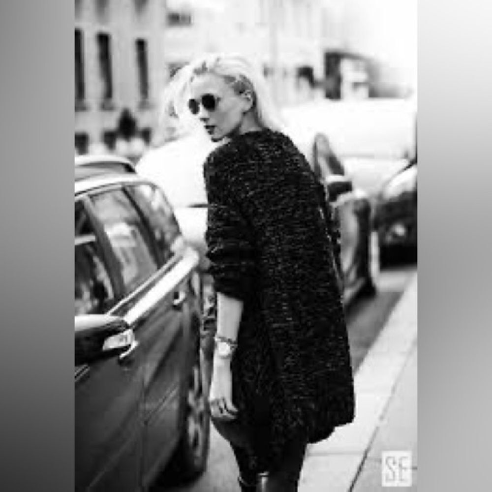 Max Studio Long cardigan in a fluffy knit with side pockets and roll-edge cuffs